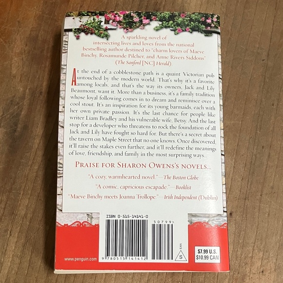 Original Penguin Red and Black Coffee Table Book - Picture 3 of 11